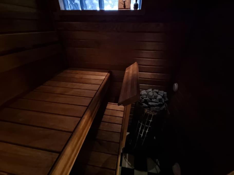 Valoisa Huoneisto Jossa Erinomaiset Vuoteet. ミッケリ エクステリア 写真