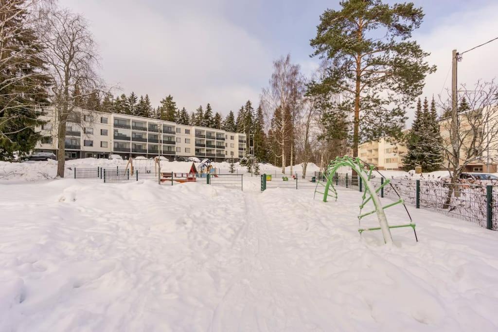 Valoisa Huoneisto Jossa Erinomaiset Vuoteet. ミッケリ エクステリア 写真